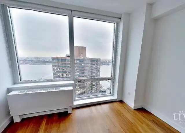 Property at 620 W 42nd St, New York, NY, 10036, 0 beds, 1 bath, [object Object]