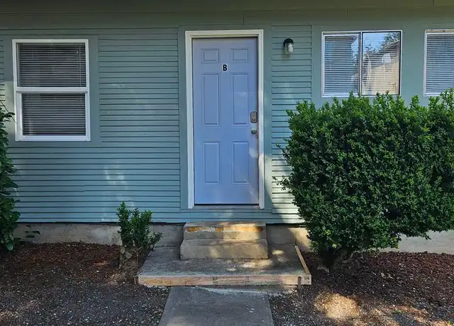 Property at 4632 122nd - 4632 SE 122nd Ave, Portland, OR, 97236, 2 beds, 1 bath, [object Object]