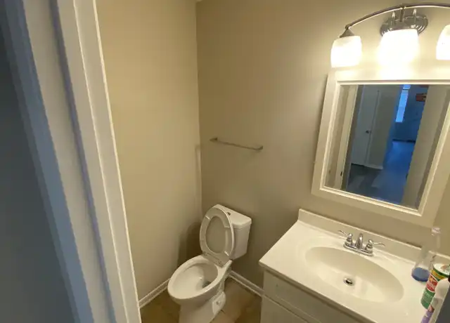 Property at 144 Alabama Ave NW Unit C, Fort Walton Beach, FL, 32548, 2 beds, 1.5 baths, [object Object]
