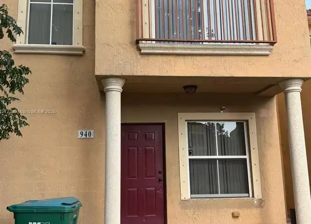 Property at 940 SW 6th Ct #940, Homestead, FL, 33034, 3 beds, 2.5 baths, [object Object]