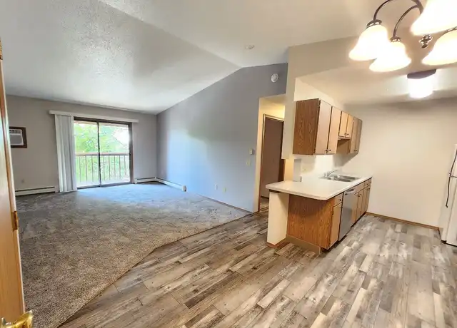 Property at Marion Park II Apartments - 6500 W 43rd St, Sioux Falls, SD, 57106, 1-2 bed, 1 bath, [object Object]