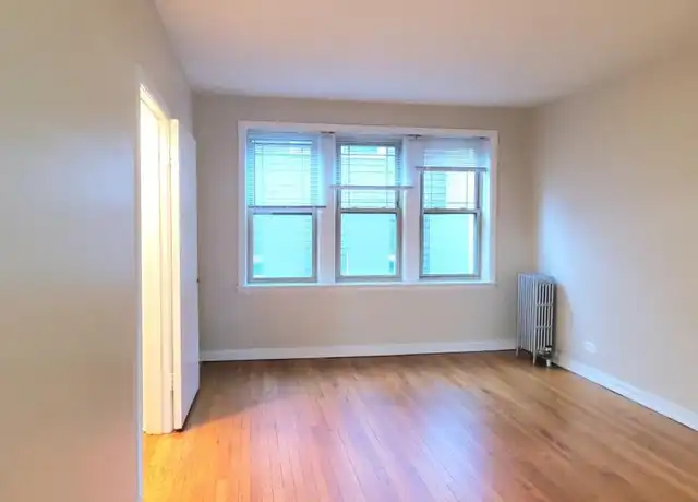 Property at 1916 W Lunt Ave, Chicago, IL, 60626, 1 bed, 1 bath, [object Object]