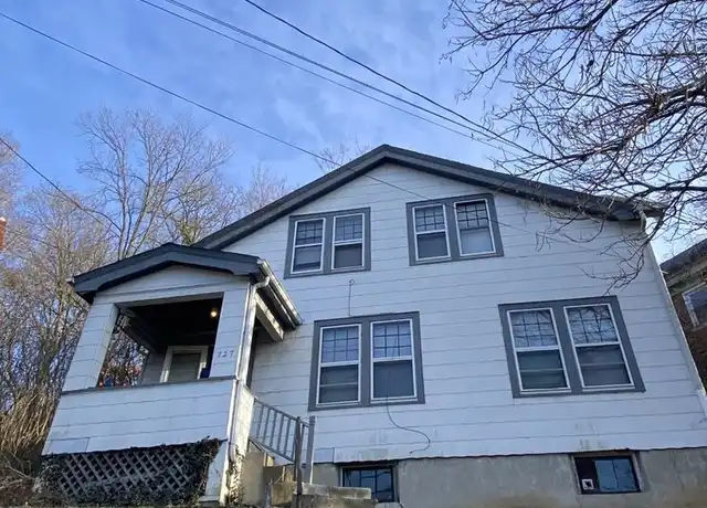 Property at 727 Riddle Rd, Cincinnati, OH, 45220, 3 beds, 1 bath, [object Object]