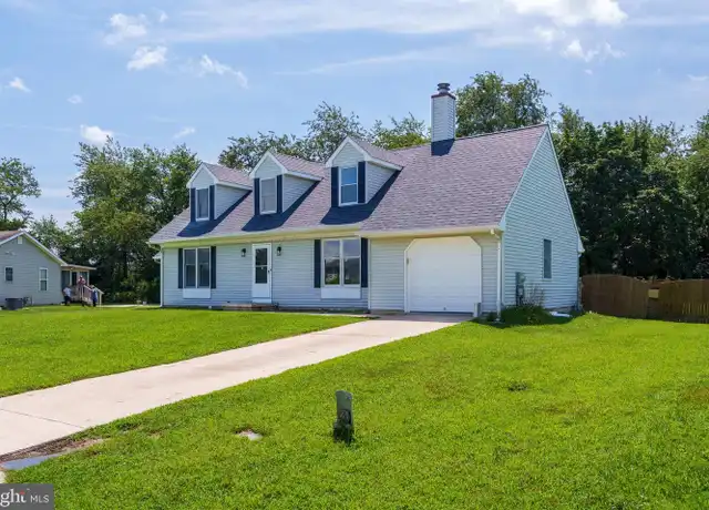 Property at 230 Sheffield Dr, Dover, DE, 19901, 5 beds, 2.5 baths, [object Object]