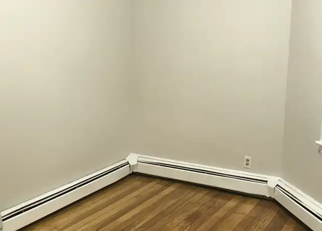 Property at 124 Central Ave, Lynn, MA, 01901, 1 bed, 1 bath, [object Object]