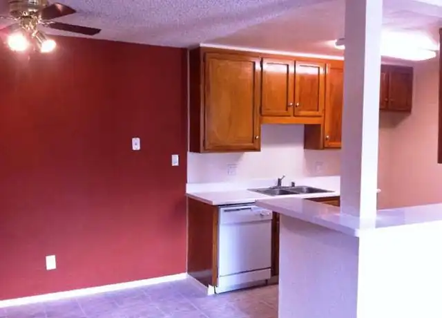 Property at 630 Cherry Ln Unit 632H, Tehachapi, CA, 93561, 1 bed, 1 bath, [object Object]