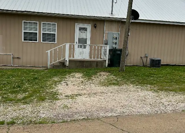 Property at 102 Walnut St Unit A, Pilot Knob, MO, 63663, 1 bed, 1 bath, [object Object]