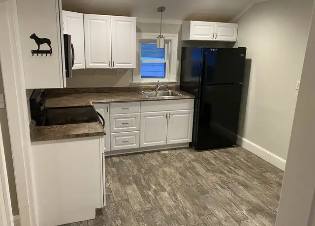 Property at 295 Rumney Rd Unit 2, Revere, MA, 02151, 2 beds, 1 bath, [object Object]