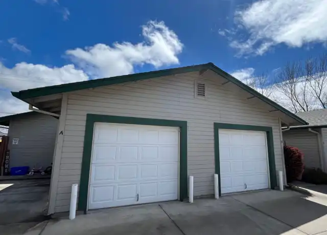 Property at 1931 NW Hemlock Ave Unit A, Redmond, OR, 97756, 2 beds, 2 baths, [object Object]