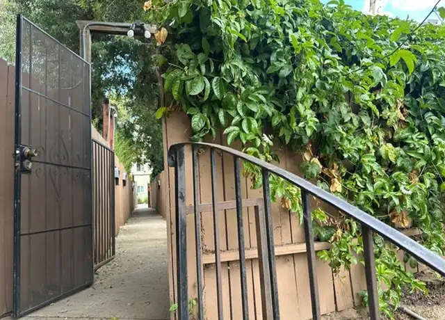 Property at 1250 Huntington Dr Unit D, South Pasadena, CA, 91030, 1 bed, 1 bath, [object Object]