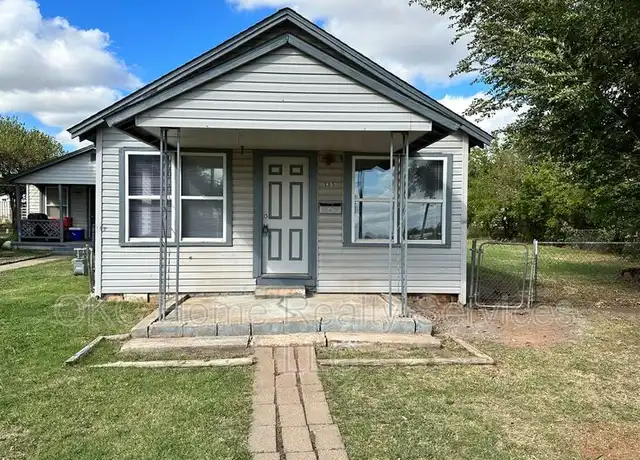 Property at 133 NE 2nd St, Moore, OK, 73160, 2 beds, 1 bath, [object Object]