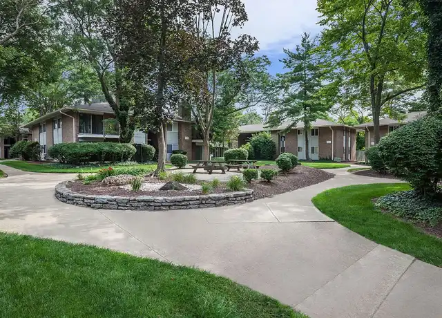 Property at Villager Apartments - 6300 Fireside Dr, Dayton, OH, 45459, 1 bed, 1 bath, [object Object]
