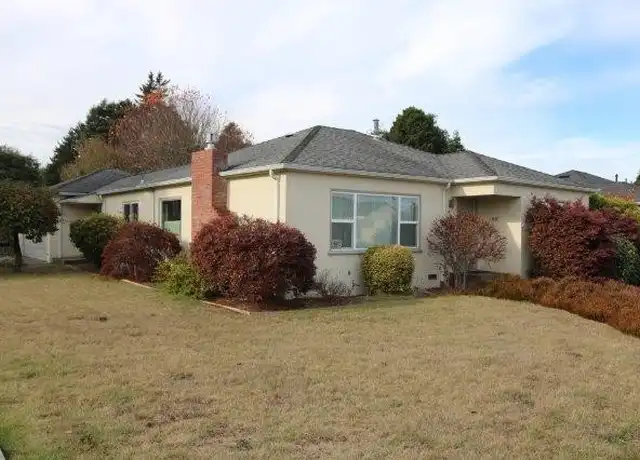 Property at 1538 R St, Eureka, CA, 95501, 3 beds, 1 bath, [object Object]