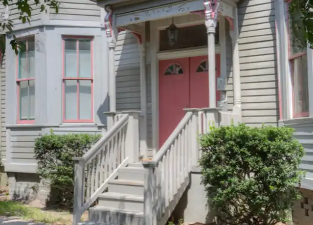 Property at 318 W Hall St Unit B, Savannah, GA, 31401, 3 beds, 1 bath, [object Object]