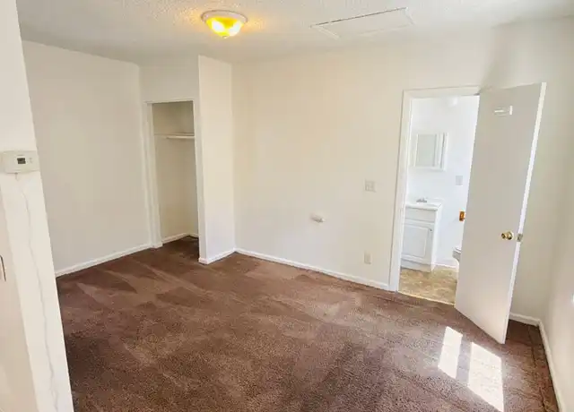 Property at 900 Owens St Unit 3, Klamath Falls, OR, 97601, 1 bed, 1 bath, [object Object]