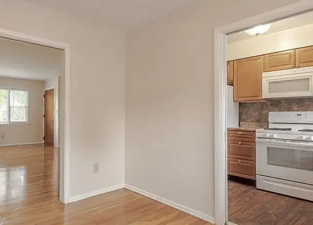 Photo of 940 Presidential Blvd, Toms River, NJ 08753