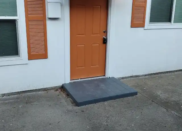 Property at 924 Arco Dr Unit B, Jacksonville, FL, 32211, 3 beds, 1 bath, [object Object]