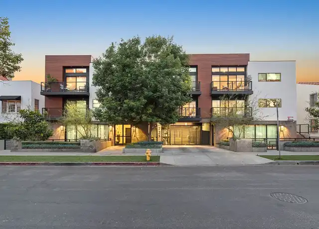 Property at TALA Residences at Alfred - 725 N Alfred St, Los Angeles, CA, 90069, 2 beds, 2 baths, [object Object]