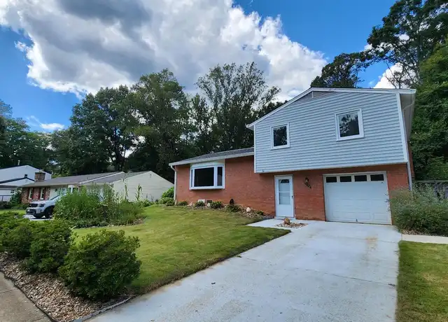 Property at 7120 Hadlow Ct, Springfield, VA, 22152, 4 beds, 2.5 baths, [object Object]