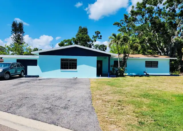 Property at 4094 Whiting Dr SE, Saint Petersburg, FL, 33705, 3 beds, 2 baths, [object Object]
