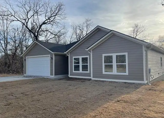 Property at 1 Selborne Ln, Bella Vista, AR, 72714, 3 beds, 2 baths, [object Object]