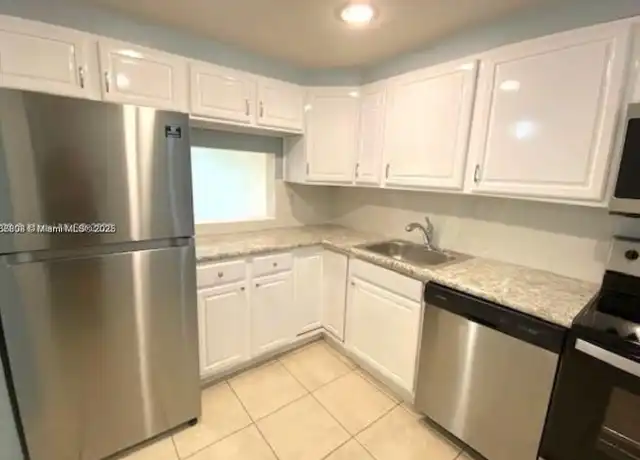 Property at 7831 Colony Cir N #108, Tamarac, FL, 33321, 1 bed, 1.5 baths, [object Object]