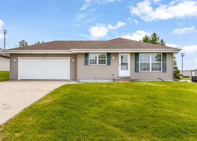 Property at 1442 Oriole Dr, Hartford, WI, 53027, 3 beds, 2 baths, [object Object]