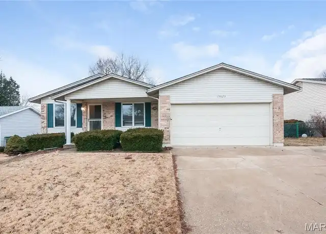 Property at 15623 92nd Ave, Florissant, MO, 63034, 3 beds, 2 baths, [object Object]