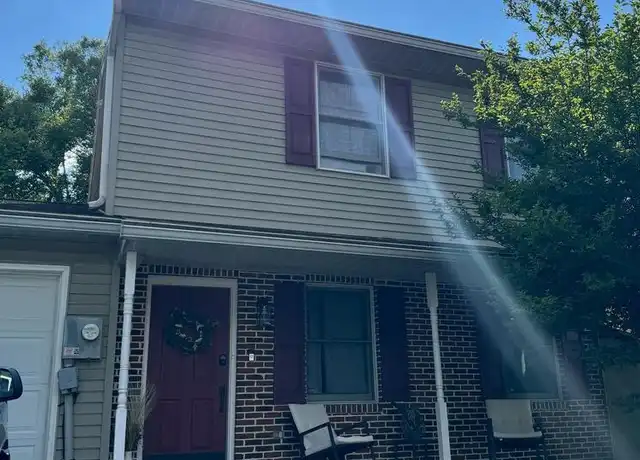 Property at 3 Amber Ct, Millersville, PA, 17551, 2 beds, 1.5 baths, [object Object]