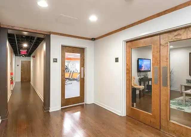 Property at Chestnut St 1510 - 1510 Chestnut St, Philadelphia, PA, 19102, 3 beds, 2 baths, [object Object]