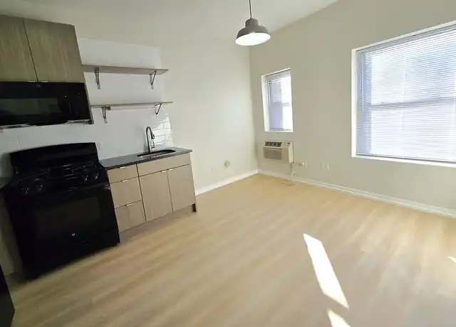 Property at 5051 N Kenmore Ave, Chicago, IL, 60640, 1 bed, 1 bath, [object Object]
