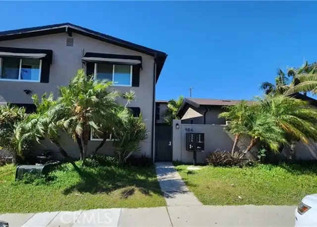 Property at 984 El Camino Dr Unit D, Costa Mesa, CA, 92626, 0 beds, 1 bath, [object Object]