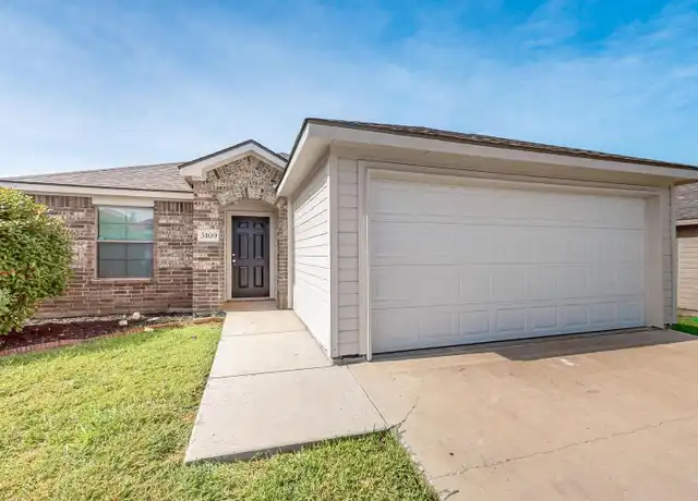 Property at 5109 Glen Eden Dr, Fort Worth, TX, 76119, 4 beds, 2 baths, [object Object]