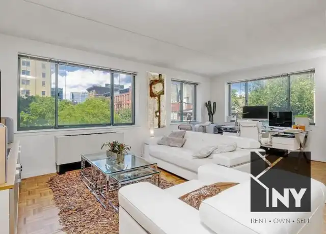 Property at 97 Jane St, New York, NY, 10014, 3 beds, 2 baths, [object Object]