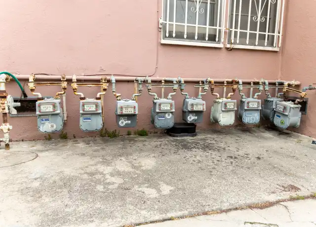 Property at 1151 Masselin Ave Unit 3, Los Angeles, CA, 90019, 1 bed, 1 bath, [object Object]