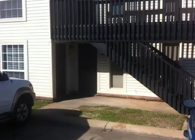 Property at 2323 S 57th St Unit 11, Fort Smith, AR, 72903, 1 bed, 1 bath, [object Object]