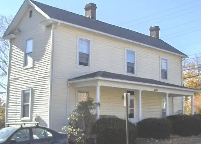 Property at 621 Progress St NE, Blacksburg, VA, 24060, 4 beds, 2 baths, [object Object]