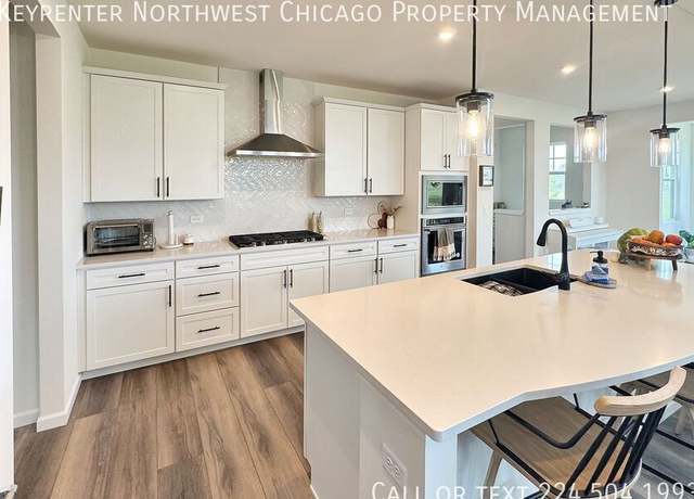 Photo of 12503 Eileen St, Lemont, IL 60439