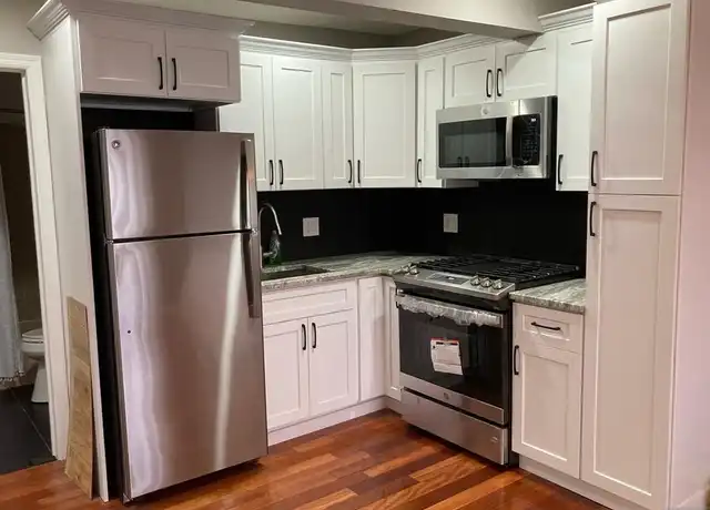 Property at 321 Newark Ave Unit 3, Lyndhurst, NJ, 07071, 1 bed, 1 bath, [object Object]