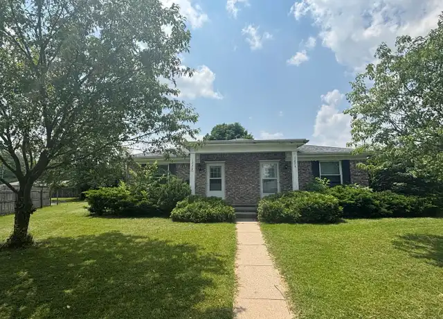 Property at 1228 S Creek Ln Unit 1226, Toledo, OH, 43615, 2 beds, 1 bath, [object Object]