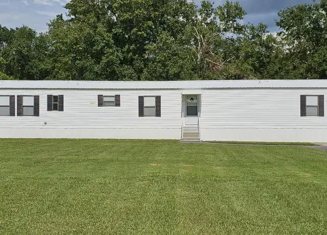 Property at 7440 Land Dr, Wesley Chapel, FL, 33545, 3 beds, 2 baths, [object Object]