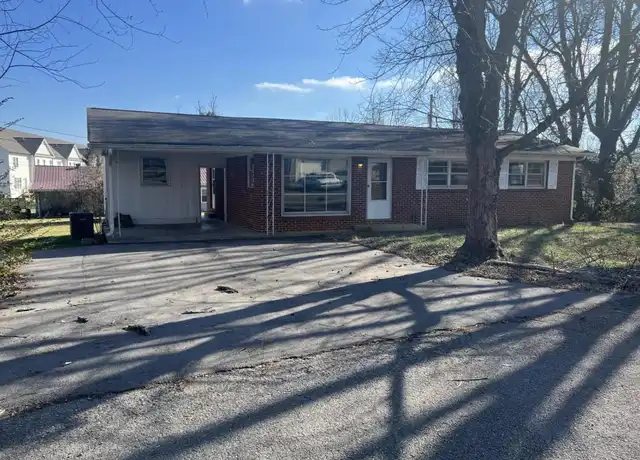 Property at 124 Wilhite Ave, Cookeville, TN, 38501, 3 beds, 1.5 baths, [object Object]