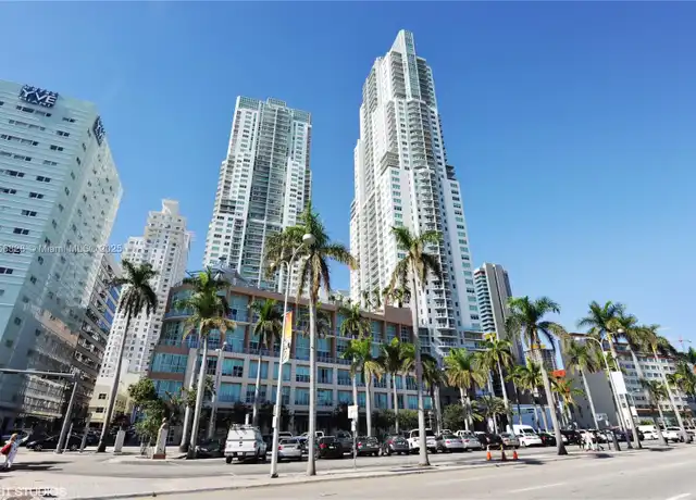 Property at 253 NE 2nd St #3006, Miami, FL, 33132, 1 bed, 1 bath, [object Object]