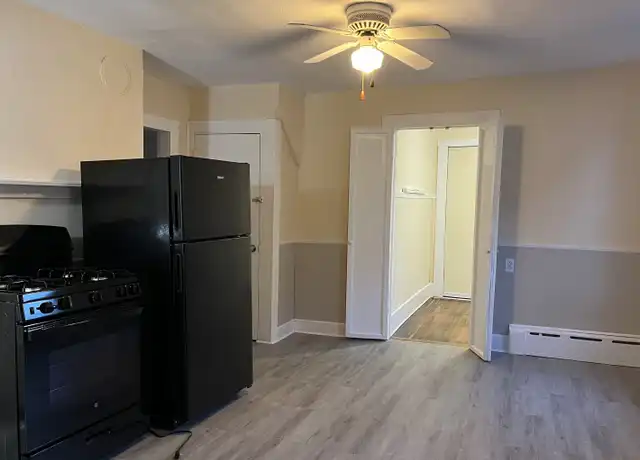 Property at 54 Locust St Unit 1, Bristol, CT, 06010, 1 bed, 1 bath, [object Object]