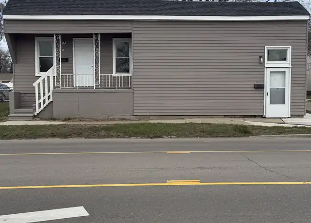 Property at 654 Ford Ave, Wyandotte, MI, 48192, 1 bed, 1 bath, [object Object]