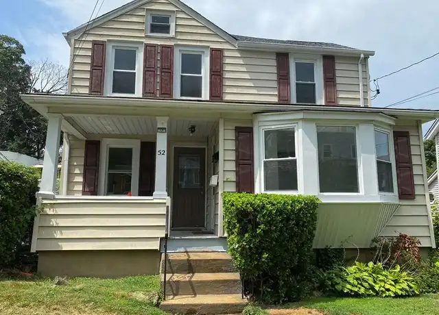 Property at 52 Summers St, Oyster Bay, NY, 11771, 2 beds, 1 bath, [object Object]