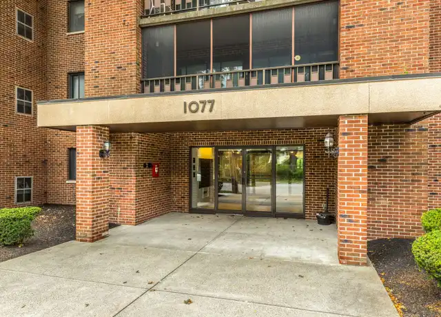 Property at 1077 Main St Unit 109, Wakefield, MA, 01880, 2 beds, 1 bath, [object Object]