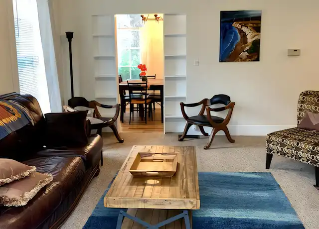 Property at 3225 SW 12th Ave Unit 4, Portland, OR, 97239, 2 beds, 2 baths, [object Object]