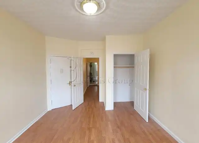Property at 37-18 23rd Ave Unit 2R, Astoria, NY, 11105, 1 bed, 1 bath, [object Object]