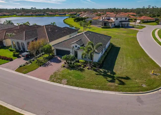 Property at 4604 Tobermory Way, Bradenton, FL, 34211, 4 beds, 2 baths, [object Object]